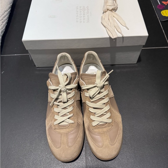 Maison Margiela Replica sneaker - Picture 2 of 5